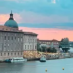 Appartement Au Centre Ville De Toulouse